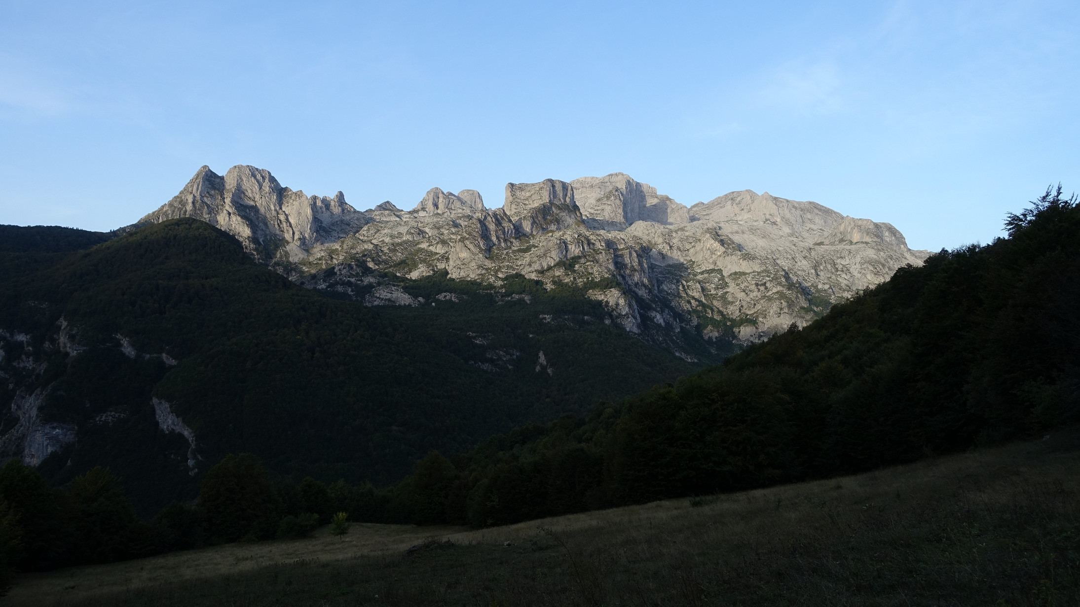 Klicke auf die Grafik für eine vergrößerte Ansicht

Name: Albania042_resize.jpg
Ansichten: 1454
Größe: 467,3 KB
ID: 3193742