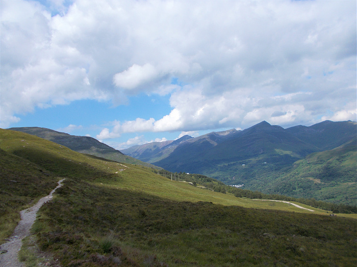 Klicke auf die Grafik für eine vergrößerte Ansicht

Name: 2022-07-30 West Highland Way 101.jpg
Ansichten: 534
Größe: 3,34 MB
ID: 3198970
