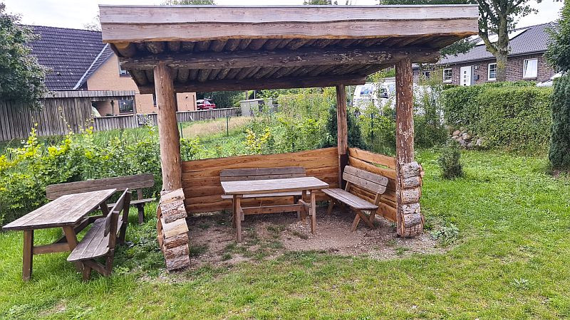 Klicke auf die Grafik für eine vergrößerte Ansicht

Name: 194 Schutzhütte am Kreisverkehr in Idstedt 03.jpg
Ansichten: 286
Größe: 226,3 KB
ID: 3199388