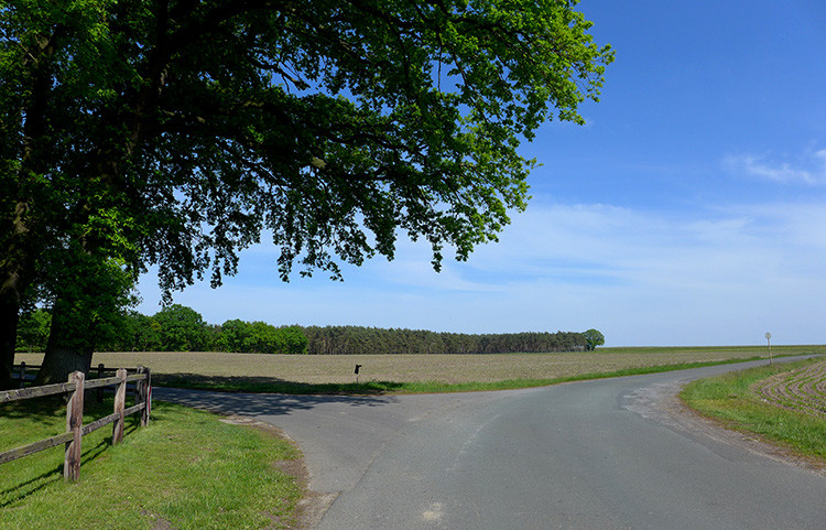Klicke auf die Grafik für eine vergrößerte Ansicht  Name: Weser_629.jpg Ansichten: 0 Größe: 180,1 KB ID: 3200161