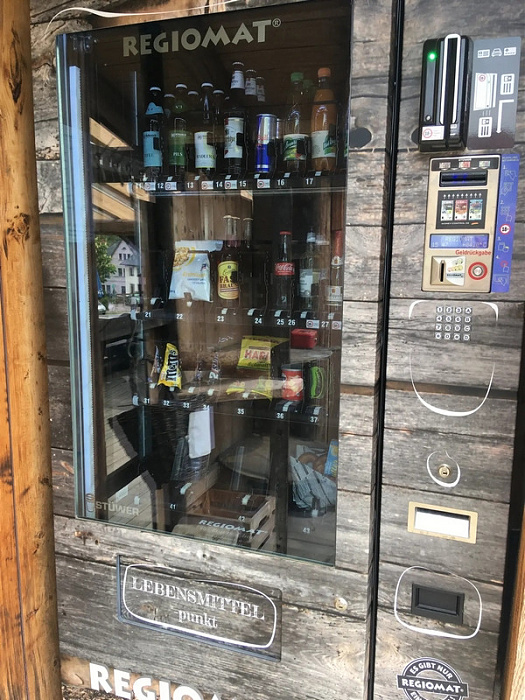 Klicke auf die Grafik für eine vergrößerte Ansicht  Name: Stelzendorf Getränkeautomat_kl.jpg Ansichten: 0 Größe: 186,5 KB ID: 3201143