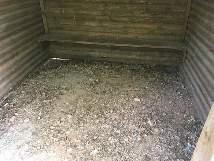 Klicke auf die Grafik für eine vergrößerte Ansicht

Name: Eichholzhütte 2_kl.jpg
Ansichten: 131
Größe: 181,4 KB
ID: 3201220