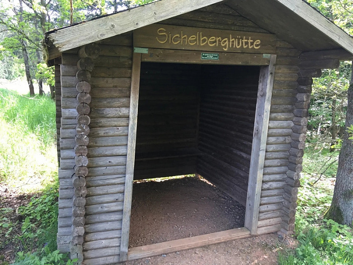 Klicke auf die Grafik für eine vergrößerte Ansicht

Name: Sichelberghütte 1_kl.jpg
Ansichten: 127
Größe: 189,9 KB
ID: 3201222