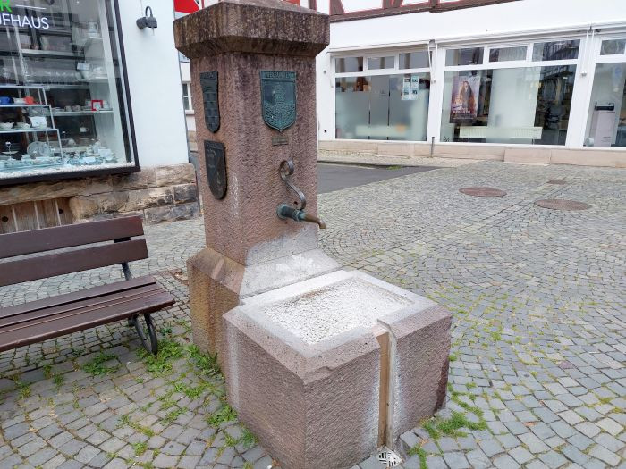 Klicke auf die Grafik für eine vergrößerte Ansicht

Name: 20230726_182249a.jpg
Ansichten: 143
Größe: 148,3 KB
ID: 3210328