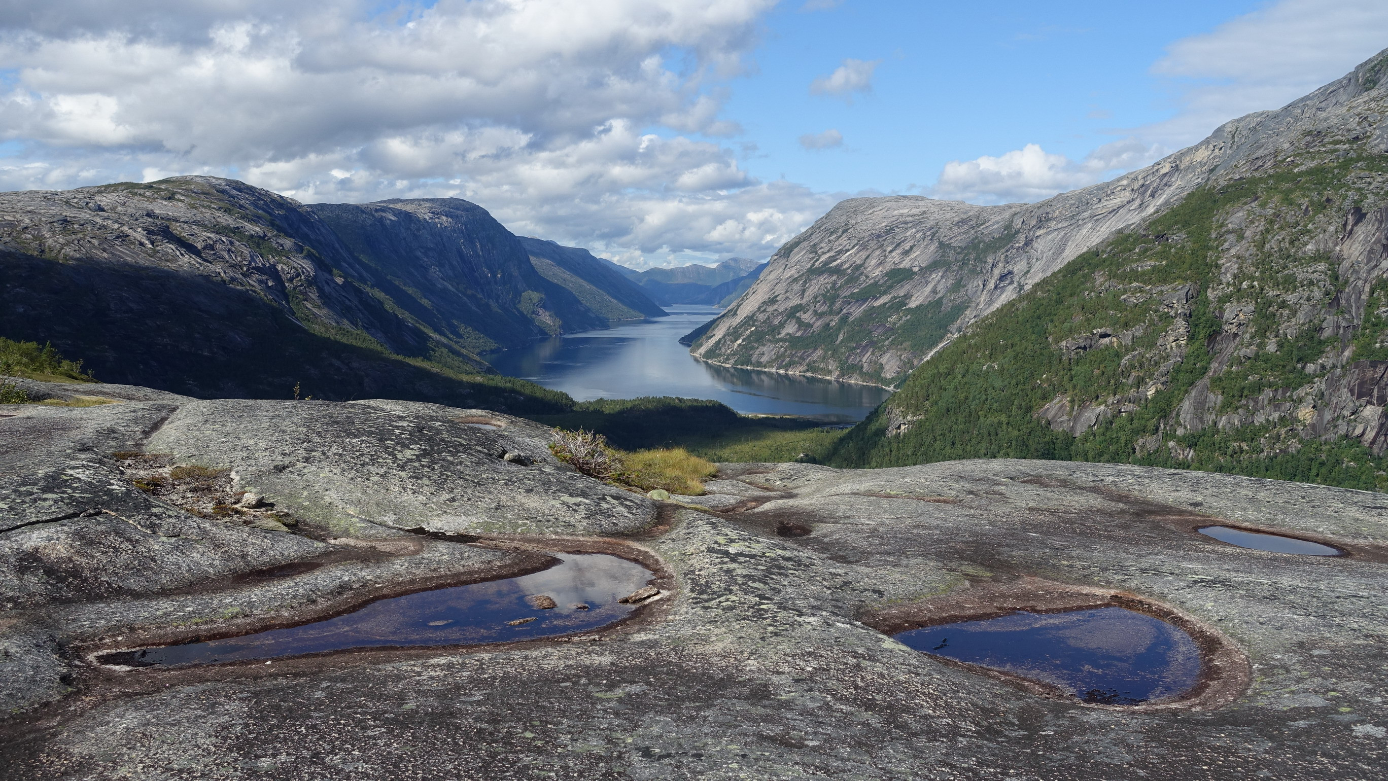 Klicke auf die Grafik für eine vergrößerte Ansicht  Name: 2023 Fjords 032.jpg Ansichten: 1 Größe: 1,58 MB ID: 3221182