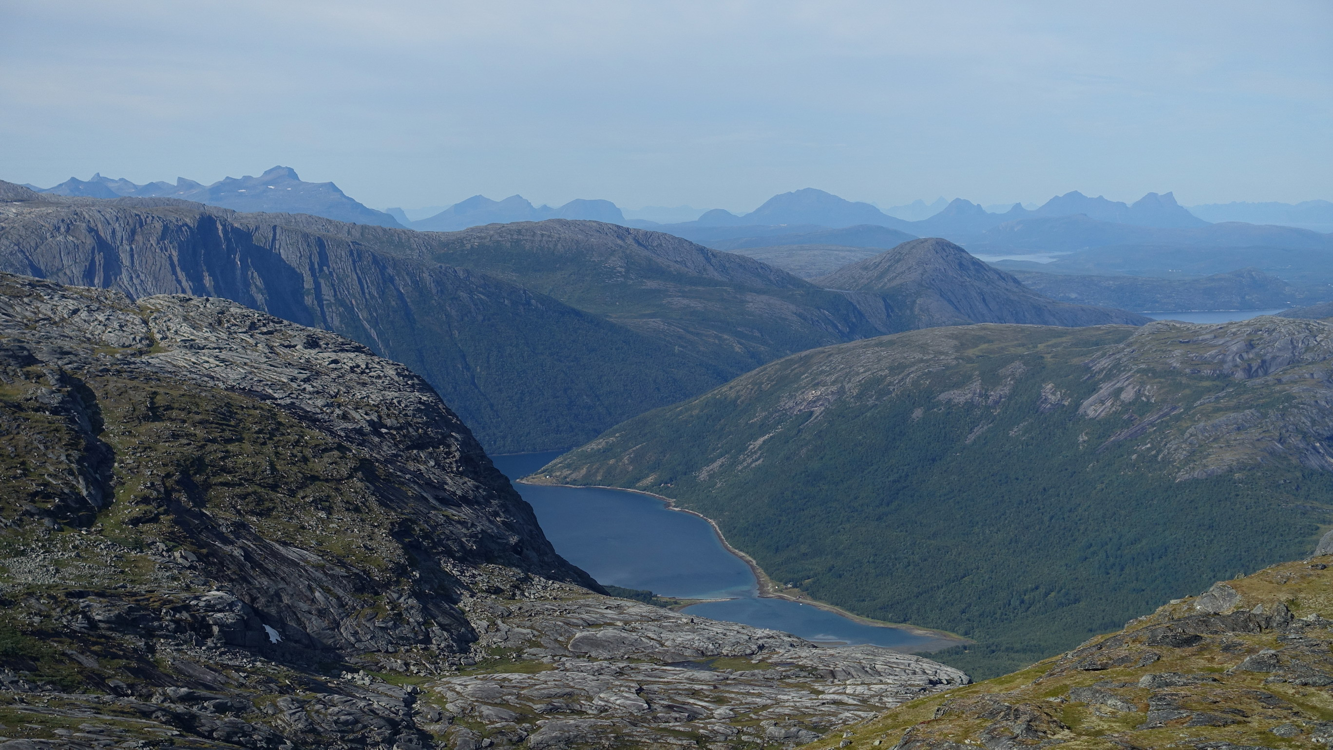 Klicke auf die Grafik für eine vergrößerte Ansicht

Name: 2023 Fjords 044.jpg
Ansichten: 1222
Größe: 1,14 MB
ID: 3221185