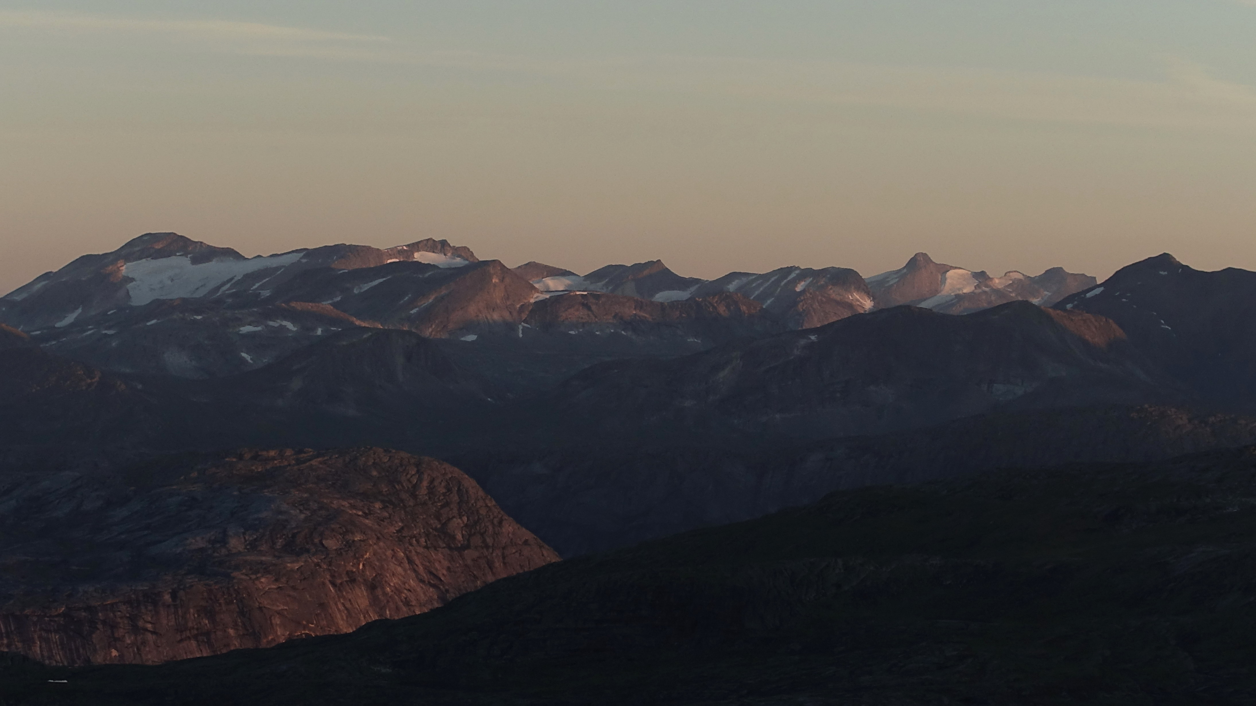 Klicke auf die Grafik für eine vergrößerte Ansicht

Name: 2023 Fjords 039.jpg
Ansichten: 1166
Größe: 1,50 MB
ID: 3221192