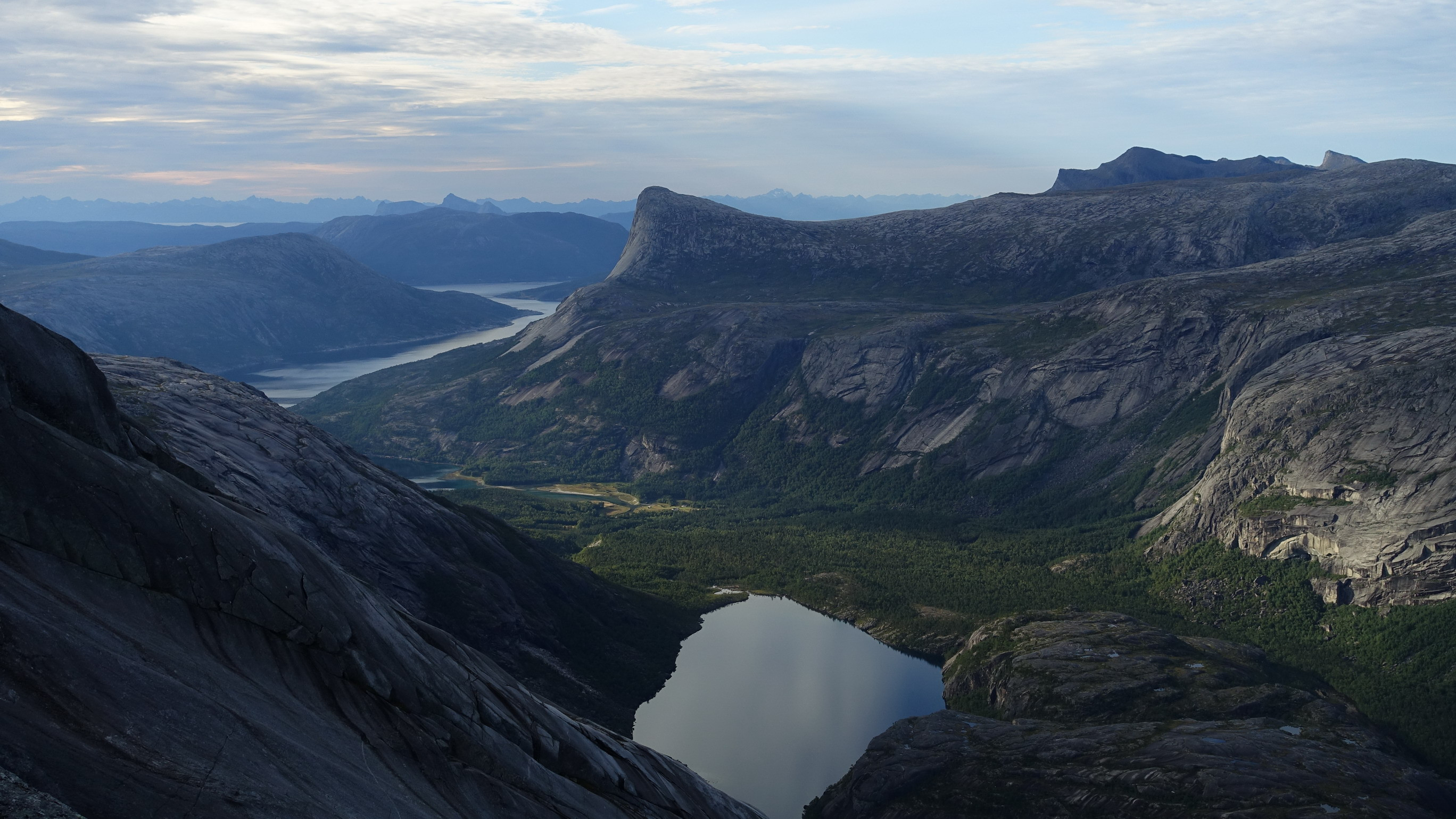 Klicke auf die Grafik für eine vergrößerte Ansicht

Name: 2023 Fjords 046.jpg
Ansichten: 1174
Größe: 905,7 KB
ID: 3221198
