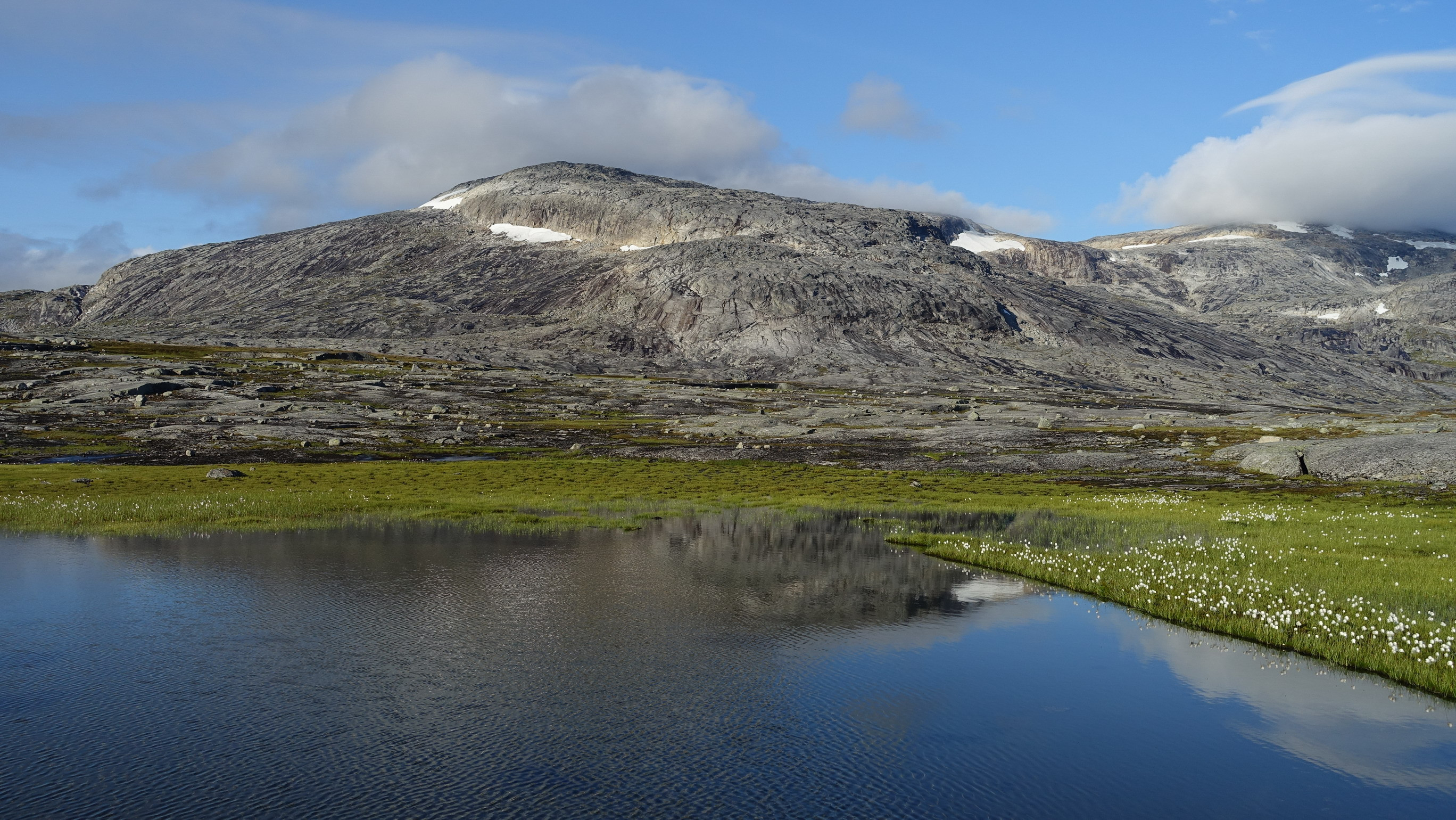 Klicke auf die Grafik für eine vergrößerte Ansicht

Name: 2023 Fjords 047.jpg
Ansichten: 1152
Größe: 1,33 MB
ID: 3221201
