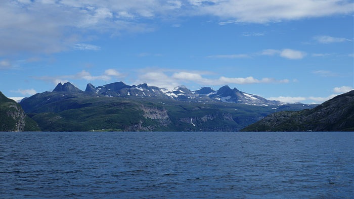Klicke auf die Grafik für eine vergrößerte Ansicht

Name: Norwegen060.jpg
Ansichten: 1382
Größe: 1,35 MB
ID: 3221341