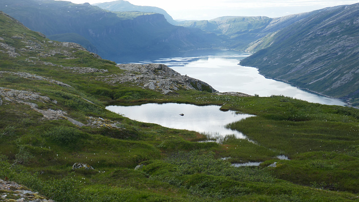 Klicke auf die Grafik für eine vergrößerte Ansicht

Name: Norwegen023.jpg
Ansichten: 1308
Größe: 2,76 MB
ID: 3221925