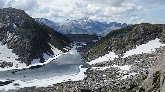 Klicke auf die Grafik für eine vergrößerte Ansicht

Name: Norwegen032.jpg
Ansichten: 1307
Größe: 3,25 MB
ID: 3221936