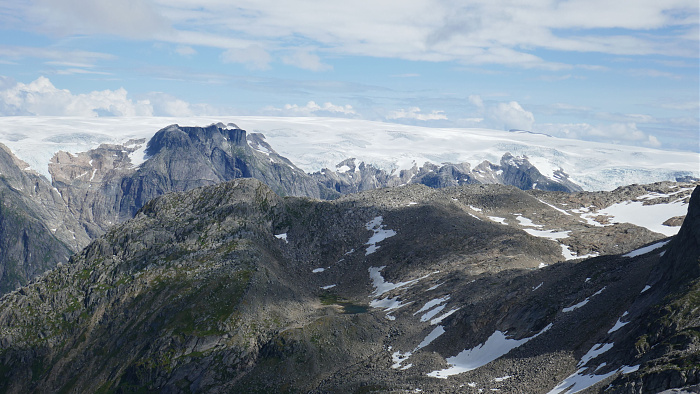 Klicke auf die Grafik für eine vergrößerte Ansicht

Name: Norwegen039.jpg
Ansichten: 1280
Größe: 2,68 MB
ID: 3221939