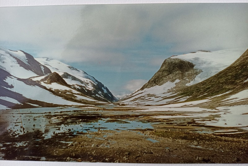 Klicke auf die Grafik für eine vergrößerte Ansicht

Name: Vesterdalen.jpg
Ansichten: 527
Größe: 138,2 KB
ID: 3229425
