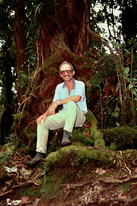 Klicke auf die Grafik für eine vergrößerte Ansicht  Name: 1991-05-01 Singgalang Gottfried.jpg Ansichten: 0 Größe: 932,1 KB ID: 3233388