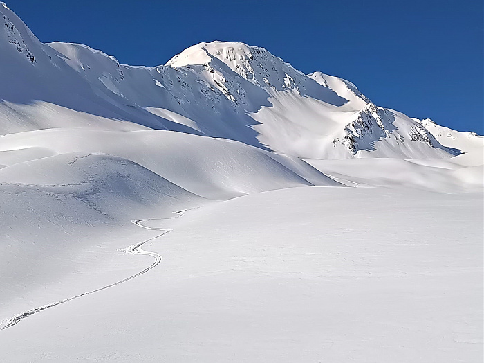 Klicke auf die Grafik für eine vergrößerte Ansicht

Name: davos.jpg
Ansichten: 379
Größe: 328,5 KB
ID: 3249621