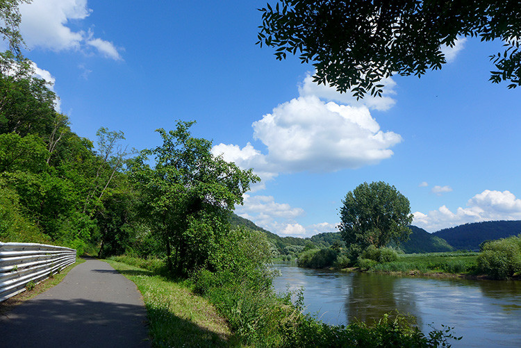 Klicke auf die Grafik für eine vergrößerte Ansicht  Name: Weserberglandweg_458.jpg Ansichten: 0 Größe: 195,9 KB ID: 3265978