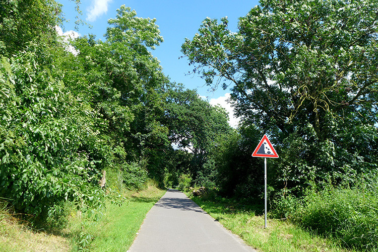 Klicke auf die Grafik für eine vergrößerte Ansicht  Name: Weserberglandweg_457.jpg Ansichten: 0 Größe: 339,8 KB ID: 3265981