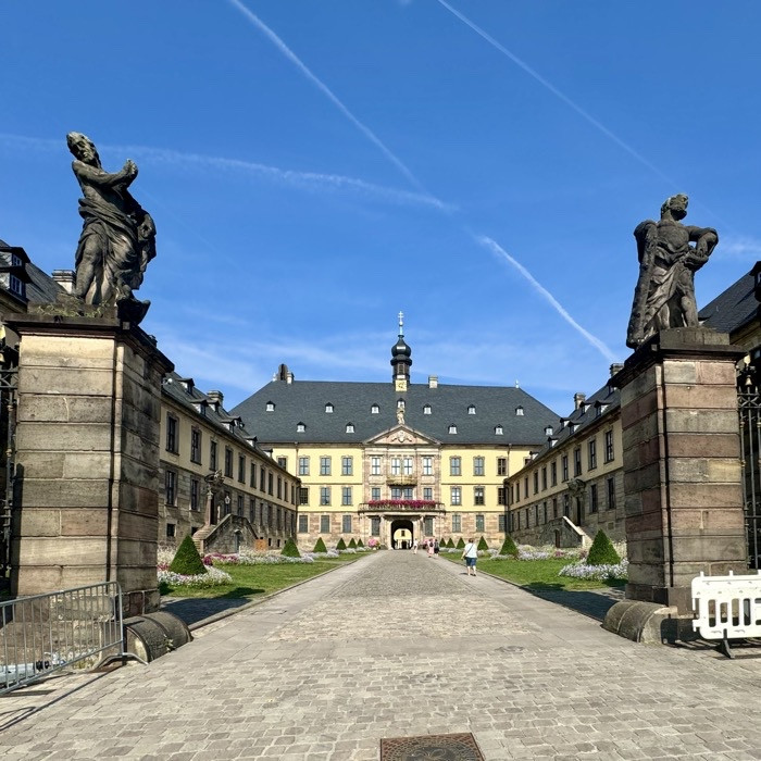 Klicke auf die Grafik für eine vergrößerte Ansicht

Name: ods_-21.jpg
Ansichten: 90
Größe: 155,6 KB
ID: 3277456