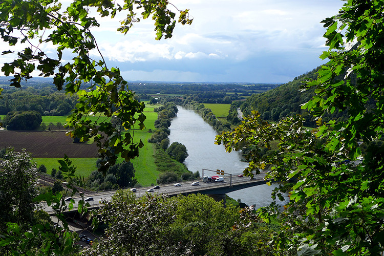 Klicke auf die Grafik für eine vergrößerte Ansicht  Name: Weserberglandweg_PortaWestfalica_05.jpg Ansichten: 0 Größe: 250,9 KB ID: 3279593