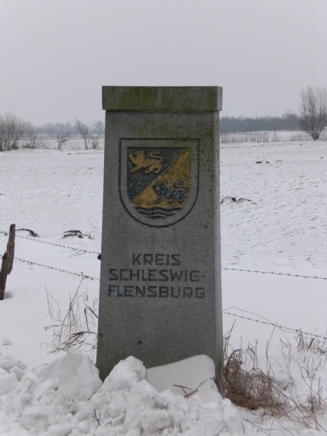 Klicke auf die Grafik für eine vergrößerte Ansicht

Name: CIMG0526_bearb.jpg
Ansichten: 194
Größe: 110,8 KB
ID: 3279716