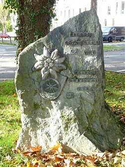 Klicke auf die Grafik für eine vergrößerte Ansicht

Name: DSC00944.jpg
Ansichten: 285
Größe: 207,0 KB
ID: 3280457