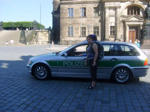 Klicke auf die Grafik für eine vergrößerte Ansicht  Name: Polizei.jpg Ansichten: 0 Größe: 57,9 KB ID: 3283522
