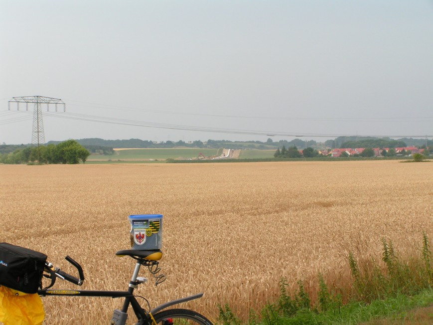 Klicke auf die Grafik für eine vergrößerte Ansicht

Name: 2010_07_23_WAI_0513.jpg
Ansichten: 154
Größe: 144,7 KB
ID: 3286114