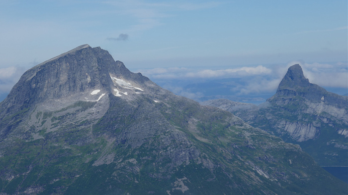 Klicke auf die Grafik für eine vergrößerte Ansicht

Name: Norwegen035.jpg
Ansichten: 864
Größe: 448,5 KB
ID: 3296845
