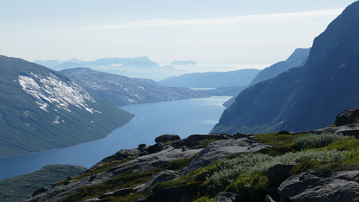 Klicke auf die Grafik für eine vergrößerte Ansicht

Name: Norwegen050.jpg
Ansichten: 860
Größe: 469,4 KB
ID: 3296853