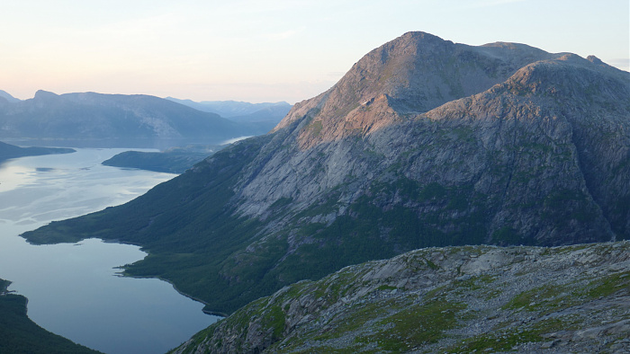 Klicke auf die Grafik für eine vergrößerte Ansicht

Name: Norwegen054.jpg
Ansichten: 859
Größe: 480,2 KB
ID: 3296857