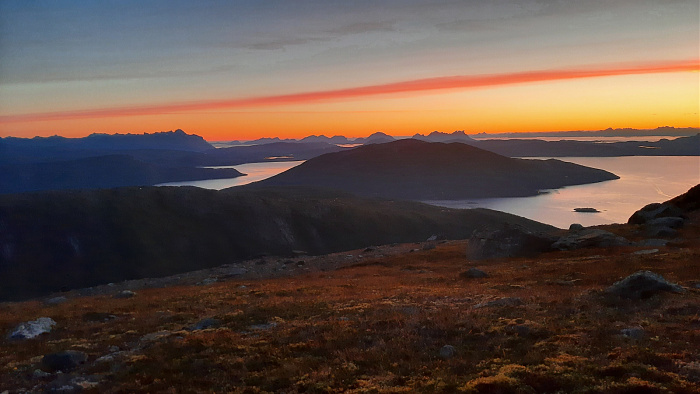 Klicke auf die Grafik für eine vergrößerte Ansicht

Name: 2022-09 Lappland, Skjomen - Storå, 253.jpg
Ansichten: 291
Größe: 430,0 KB
ID: 3296875