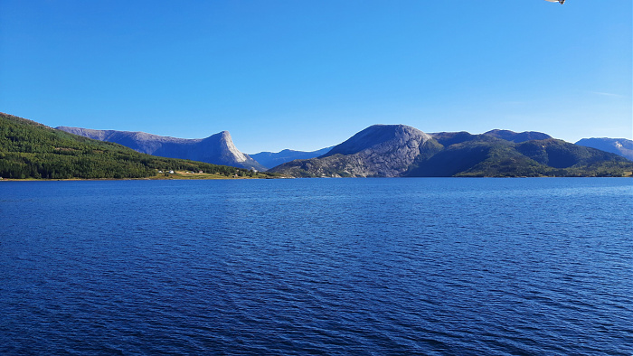 Klicke auf die Grafik für eine vergrößerte Ansicht

Name: 2022-09 Lappland, Skjomen - Storå, 275.jpg
Ansichten: 297
Größe: 644,7 KB
ID: 3296890