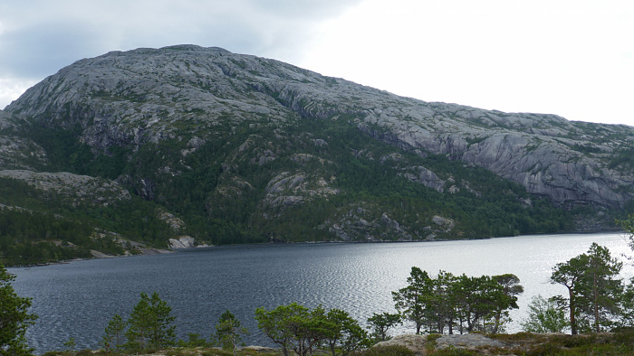 Klicke auf die Grafik für eine vergrößerte Ansicht

Name: Norwegen123.jpg
Ansichten: 469
Größe: 583,6 KB
ID: 3302533