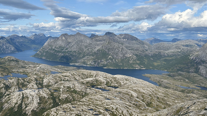 Klicke auf die Grafik für eine vergrößerte Ansicht

Name: Norwegen154.jpg
Ansichten: 424
Größe: 764,3 KB
ID: 3302745