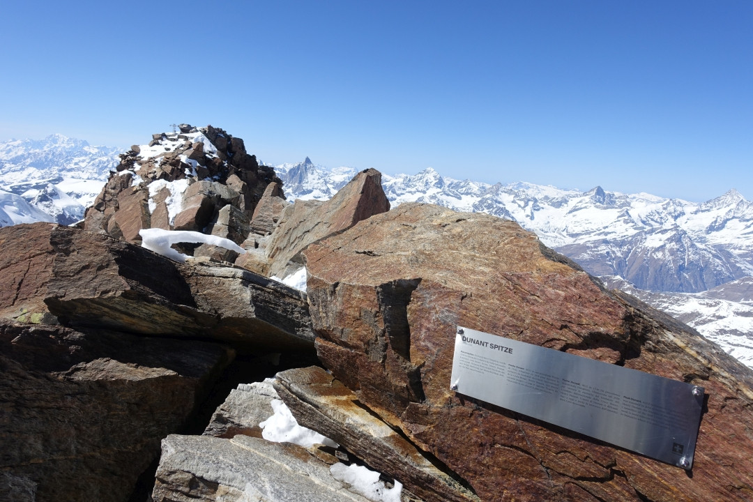Klicke auf die Grafik für eine vergrößerte Ansicht  Name: 16_Dunantspitze.jpg Ansichten: 0 Größe: 260,5 KB ID: 3321432
