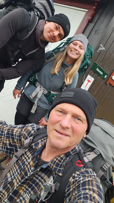 Klicke auf die Grafik für eine vergrößerte Ansicht

Name: 2023-09 Norwegen-Junkerdalen mit Jannika und Leon, 079.jpg
Ansichten: 46
Größe: 617,5 KB
ID: 3328905