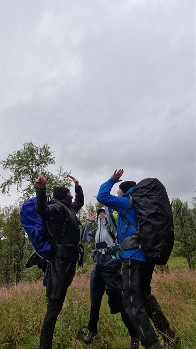 Klicke auf die Grafik für eine vergrößerte Ansicht

Name: 2023-09 Norwegen-Junkerdalen mit Jannika und Leon, 122 Leon - frame at 0m42s.jpg
Ansichten: 0
Größe: 427,6 KB
ID: 3329079