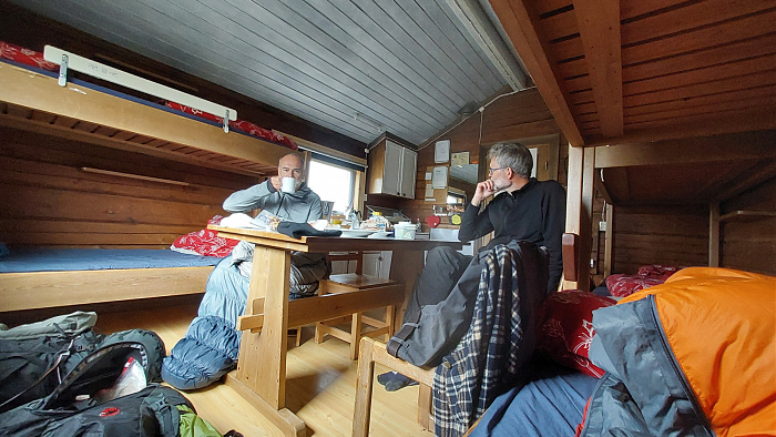 Klicke auf die Grafik für eine vergrößerte Ansicht

Name: 2024-08 Sarek und Nordkalottleden, 130.jpg
Ansichten: 477
Größe: 671,9 KB
ID: 3330643