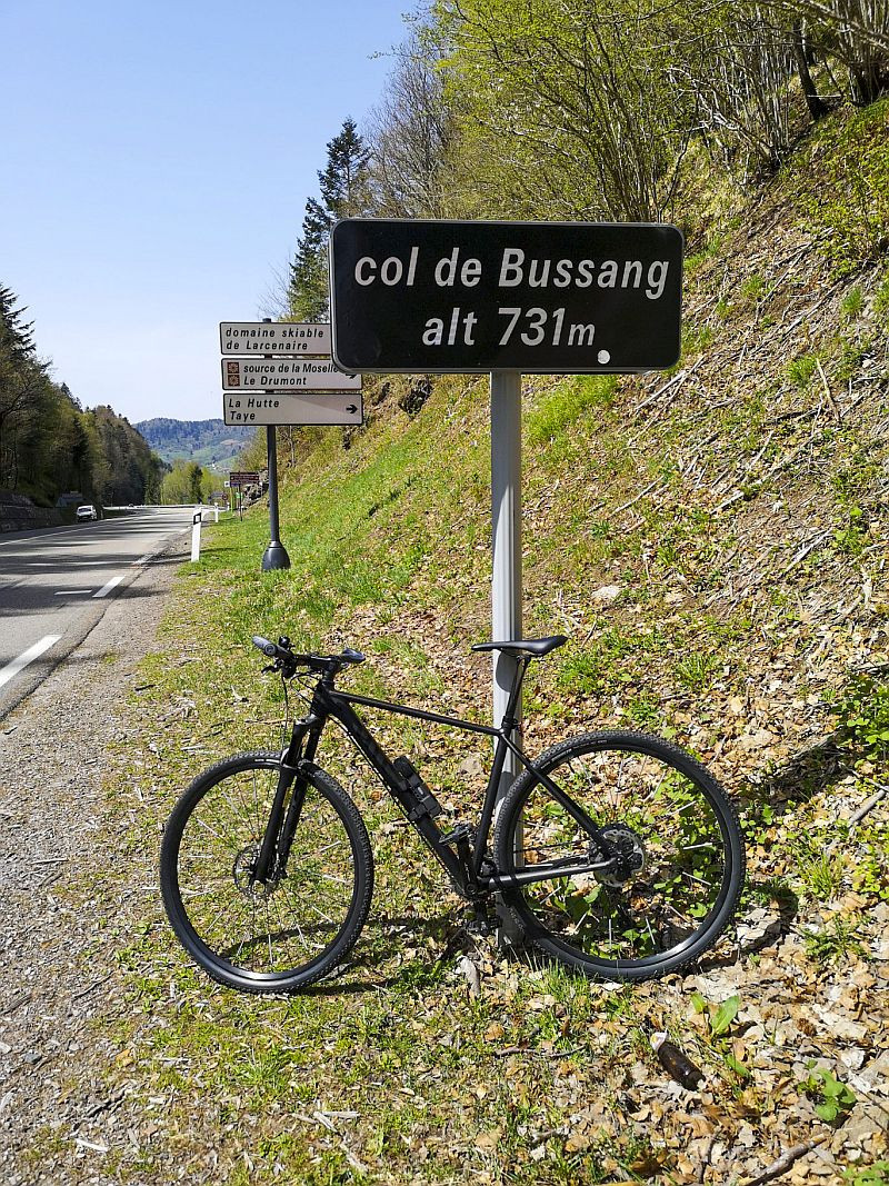 Klicke auf die Grafik für eine vergrößerte Ansicht  Name: 07 Am Col de Bussang.jpg Ansichten: 0 Größe: 592,8 KB ID: 3330655
