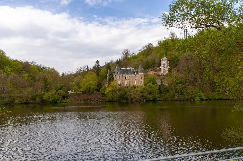 Klicke auf die Grafik für eine vergrößerte Ansicht  Name: 10 Das Château de la Flie.jpg Ansichten: 0 Größe: 279,7 KB ID: 3332924