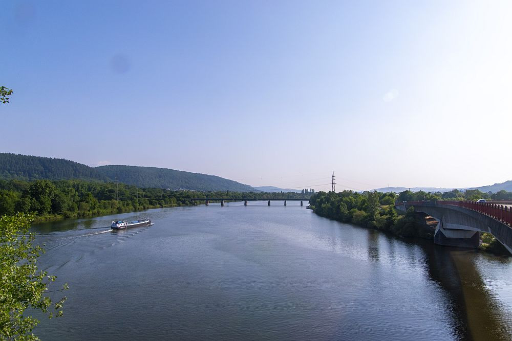 Klicke auf die Grafik für eine vergrößerte Ansicht  Name: 04 Die Mündung der Saar in die Mosel.jpg Ansichten: 0 Größe: 124,2 KB ID: 3337818
