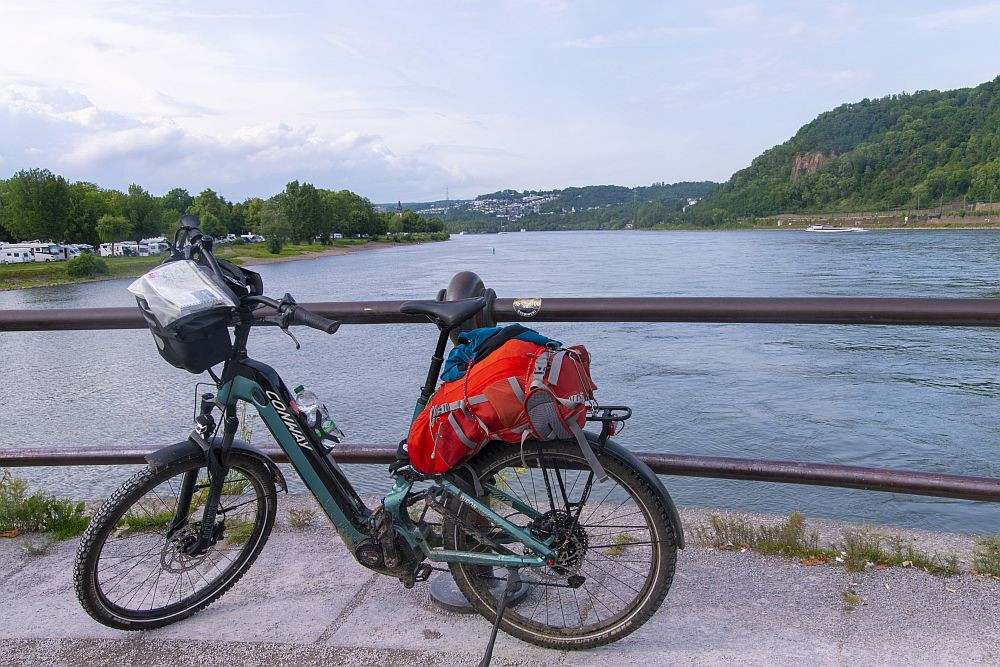 Klicke auf die Grafik für eine vergrößerte Ansicht  Name: 28 Endlich am Rhein.jpg Ansichten: 0 Größe: 240,7 KB ID: 3341743