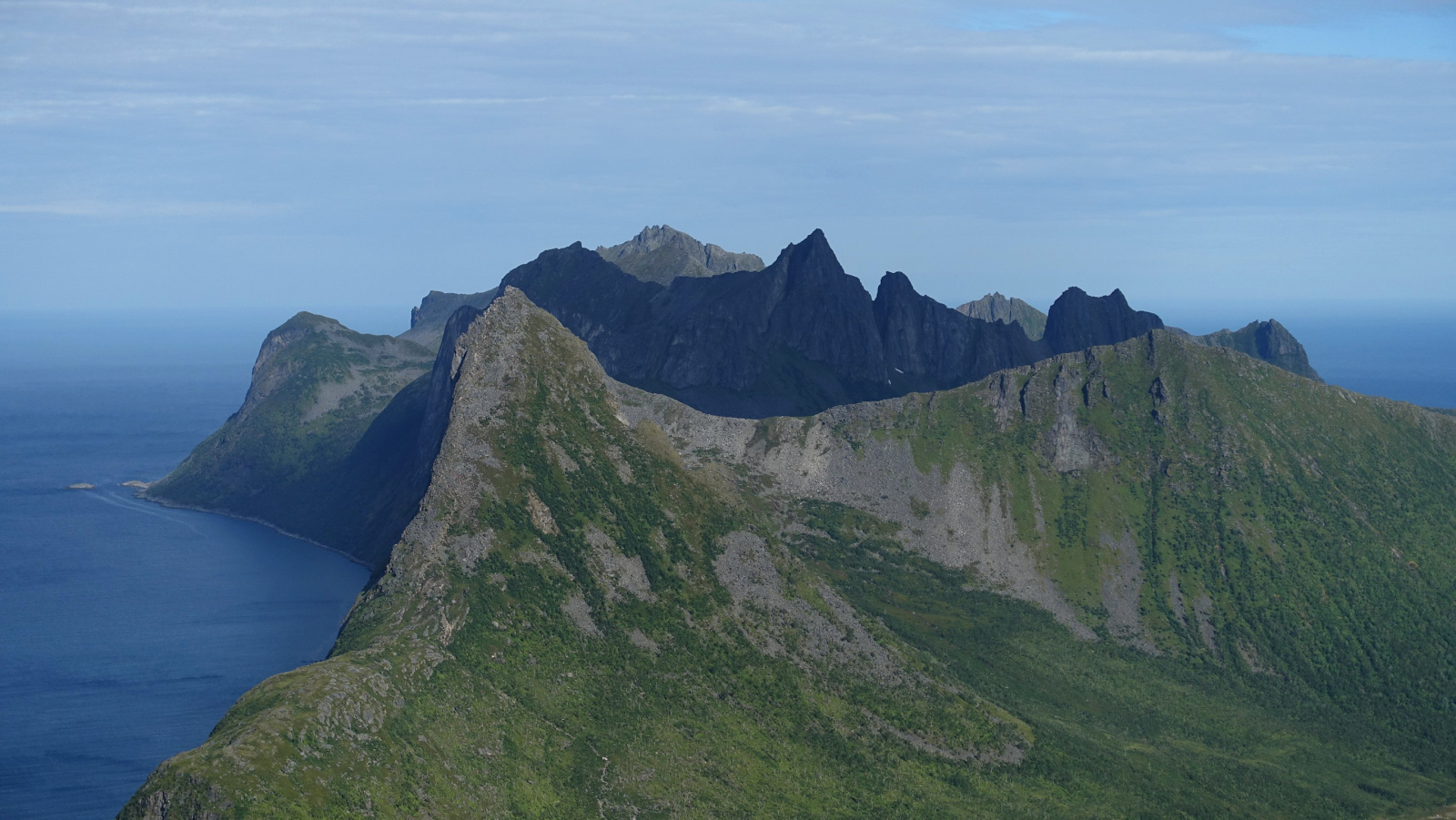 Klicke auf die Grafik für eine vergrößerte Ansicht

Name: 2025 Norge 0019_resize-1.jpg
Ansichten: 605
Größe: 517,3 KB
ID: 3345596