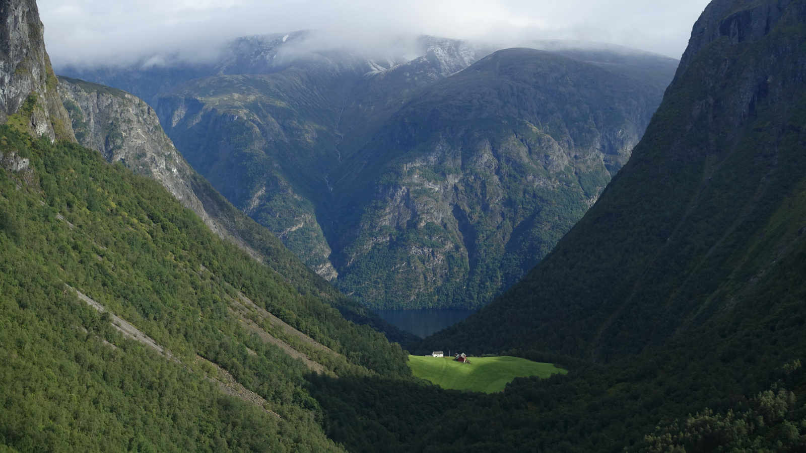 Klicke auf die Grafik für eine vergrößerte Ansicht

Name: 2025 Norge 0055_resize-2.jpg
Ansichten: 606
Größe: 582,5 KB
ID: 3345634