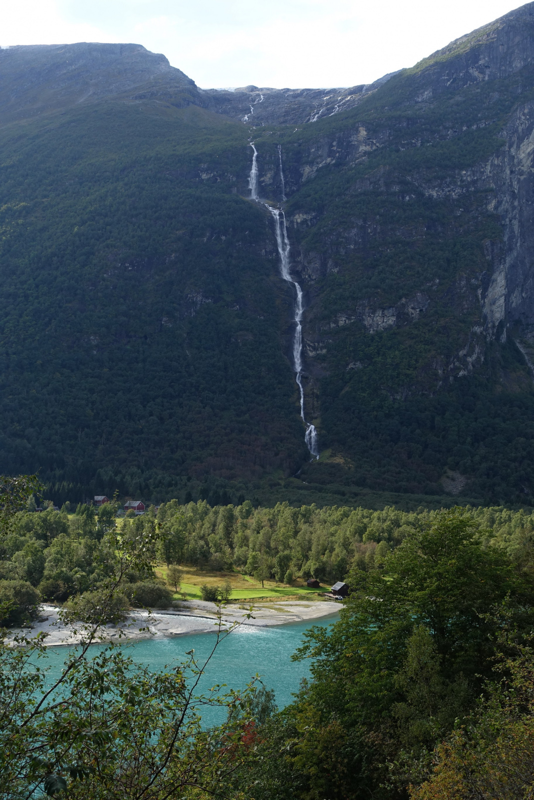 Klicke auf die Grafik für eine vergrößerte Ansicht

Name: 2025 Norge 0088_resize.jpg
Ansichten: 597
Größe: 822,7 KB
ID: 3345675