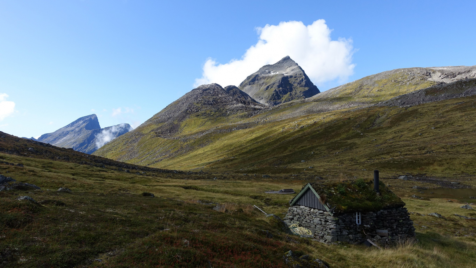 Klicke auf die Grafik für eine vergrößerte Ansicht

Name: 2025 Norge 0104_resize.jpg
Ansichten: 581
Größe: 650,7 KB
ID: 3345695