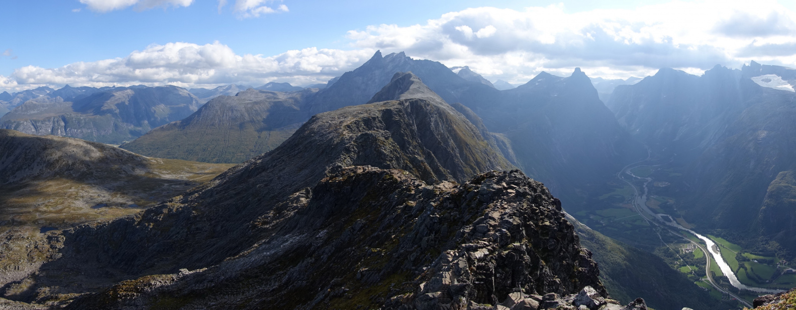 Klicke auf die Grafik für eine vergrößerte Ansicht

Name: 2025 Norge 0135_resize.jpg
Ansichten: 567
Größe: 404,0 KB
ID: 3345717
