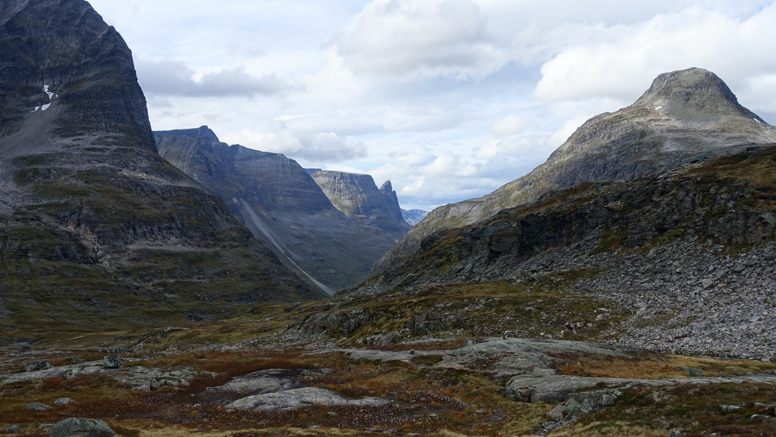 Klicke auf die Grafik für eine vergrößerte Ansicht

Name: 2025 Norge 0141_resize.jpg
Ansichten: 577
Größe: 694,0 KB
ID: 3345720