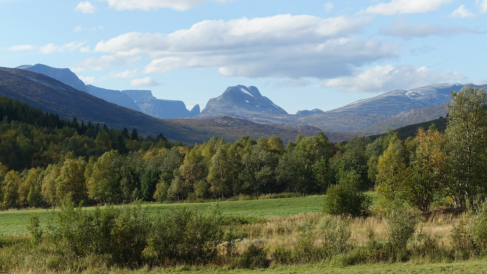 Klicke auf die Grafik für eine vergrößerte Ansicht

Name: 2025 Norge 0144_resize.jpg
Ansichten: 577
Größe: 721,5 KB
ID: 3345723